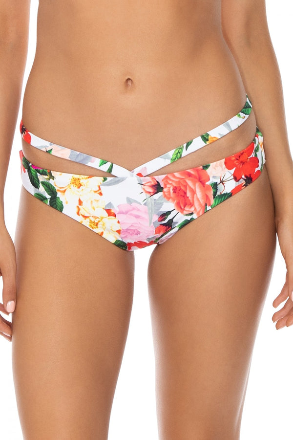 Best Bikinis For Narrow Hips