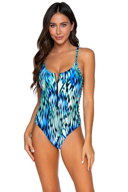 Sunsets Socialite Borderline One Piece